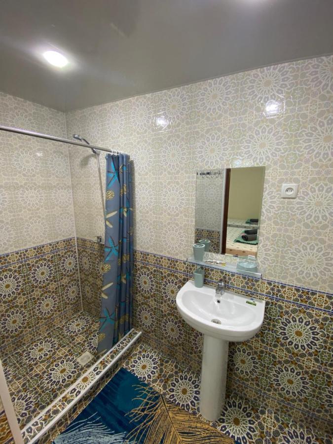 Havas Guest House Buchara Exteriör bild